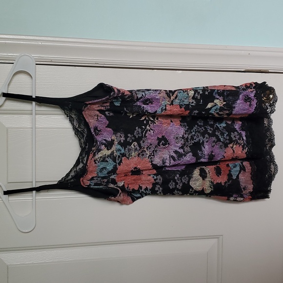 Maurices Floral Camisole - Picture 6 of 7